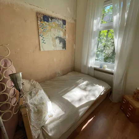 Schillerkiez Helle Zentrale Mit Berliner Charme Appartement *