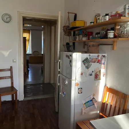 Schillerkiez Helle Zentrale Mit Berliner Charme Appartement *