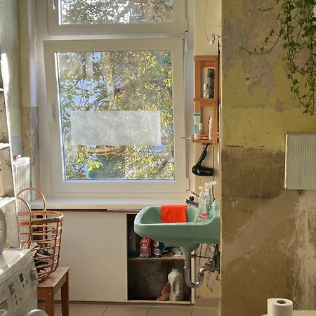 Schillerkiez Helle Zentrale Mit Berliner Charme Berlijn